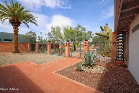 Exterior - 5936 E 2nd St, Tucson, AZ 85711 photo 5 of 14