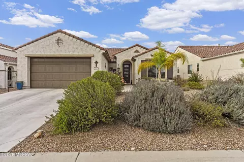 2547 E Josephine View Dr, Green Valley, AZ 85614