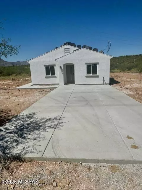 427 Cancun Ct, Rio Rico, AZ 85648