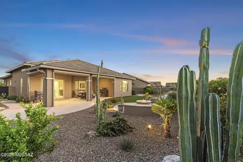 60152 E Blue Palm Dr, Oracle, AZ 85623