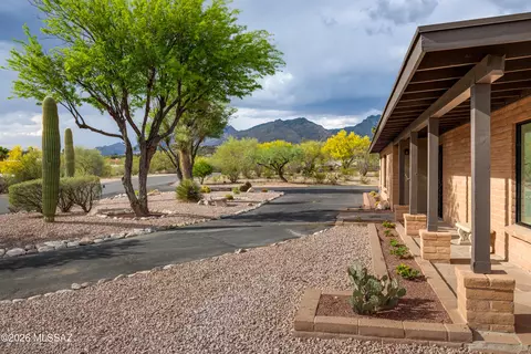 3440 N Bacobi Ave, Tucson, AZ 85750