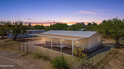 9322 S Carol Dr, Tucson, AZ 85736