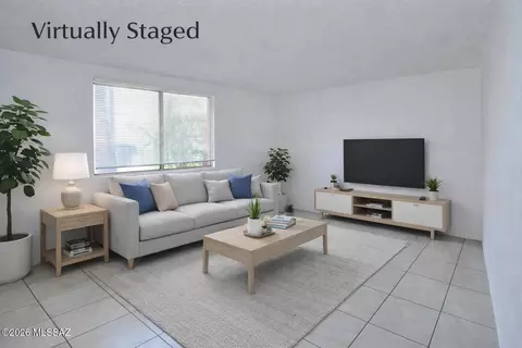 Living - 3663 Ellington Pl, Tucson, AZ 85713 photo 1 of 3