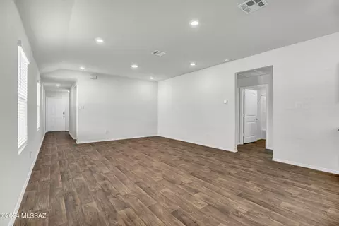 6151 E Campolina Trl, Tucson, AZ 85756 photo 8