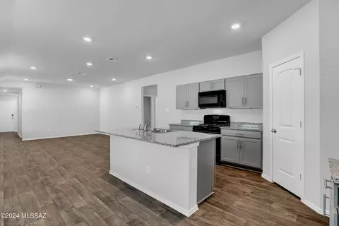 6151 E Campolina Trl, Tucson, AZ 85756 photo 12