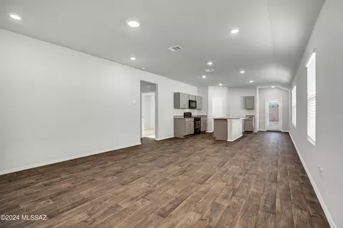 6151 E Campolina Trl, Tucson, AZ 85756 photo 3