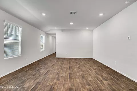 6151 E Campolina Trl, Tucson, AZ 85756 photo 9