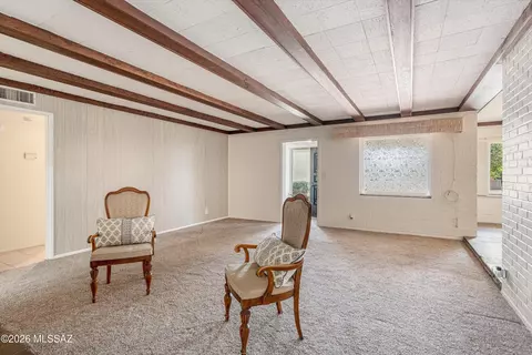Living - 1047 E Hedrick Dr, Tucson, AZ 85719 photo 4 of 7