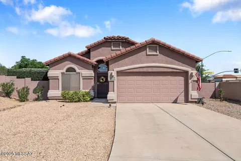 7659 N Hemingway Pl, Tucson, AZ 85743