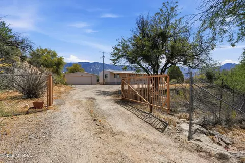 4085 E Wilds Rd, Tucson, AZ 85739 photo 3