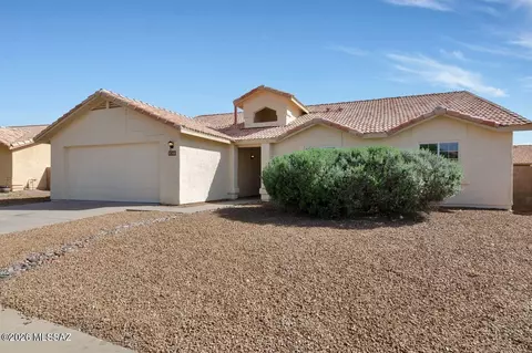 9766 E Paseo San Ardo, Tucson, AZ 85747