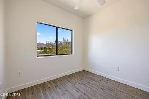 Bedroom - 156 E Limberlost Dr UNIT 101, Tucson, AZ 85705 photo 4 of 4
