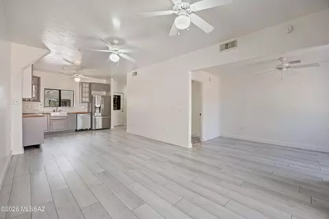 Living - 156 E Limberlost Dr UNIT 101, Tucson, AZ 85705 photo 1 of 4