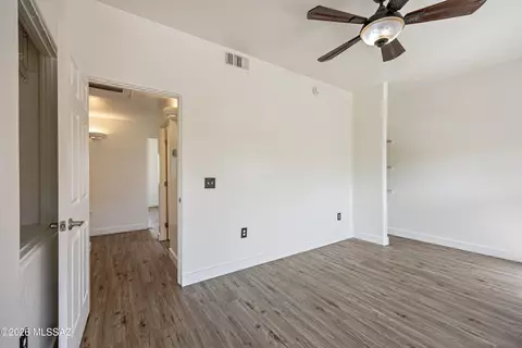 Bedroom - 156 E Limberlost Dr UNIT 101, Tucson, AZ 85705 photo 1 of 4