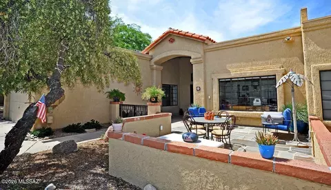 781 E Camino Corrida, Oro Valley, AZ 85704