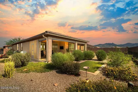 555 N Pecan Canyon Ln, Sahuarita, AZ 85629