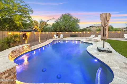 11148 W Dawnlight Dr, Marana, AZ 85653