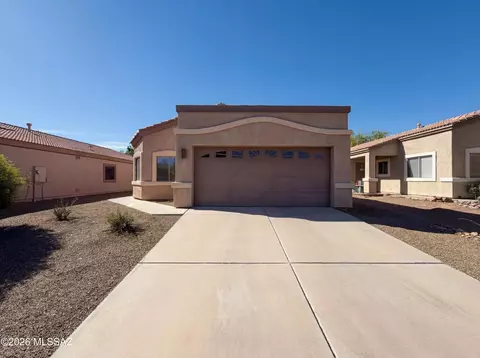 282 E Placita Nubes De Agua, Sahuarita, AZ 85629