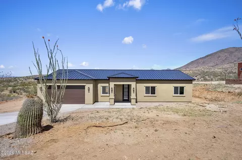 1678 Avenida Calamar, Rio Rico, AZ 85648