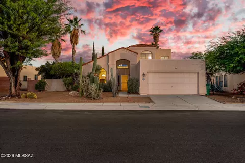 2711 W Camino De La Caterva, Tucson, AZ 85742