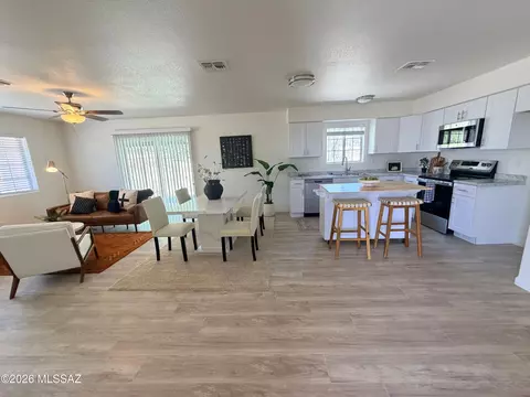 1029 Camino Estrellas, Rio Rico, AZ 85648