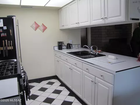 Kitchen - 1002 E Irene St, Pearce, AZ 85625 photo 3 of 4