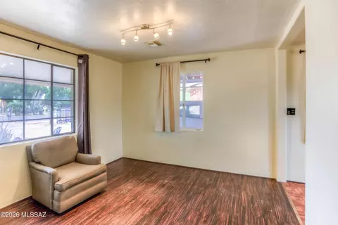 Living - 2437 E Beverly Dr, Tucson, AZ 85719 photo 1 of 3