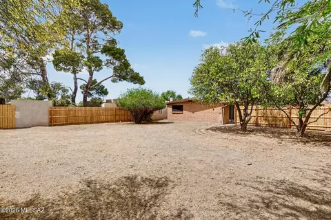 Exterior - 3450 Elida St, Tucson, AZ 85716 photo 6 of 7