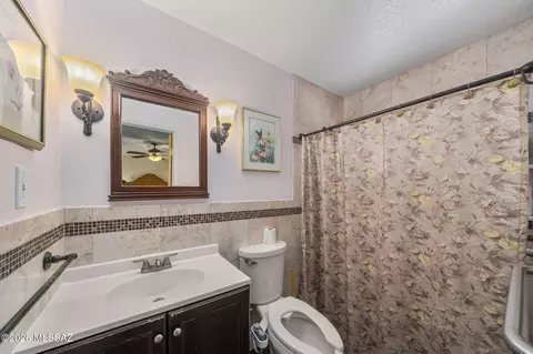 Bath - 10036 E Sierrita Pl, Tucson, AZ 85749 photo 2 of 2