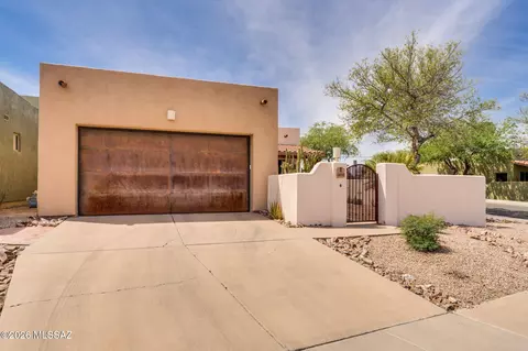 2655 N Sahuara Pl, Tucson, AZ 85712