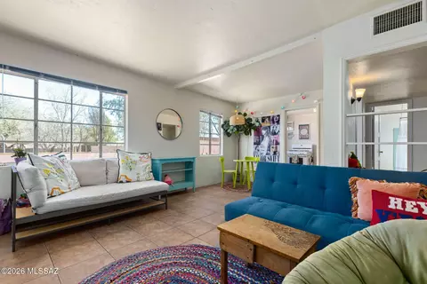 Living - 2936 Edison St, Tucson, AZ 85716 photo 1 of 6