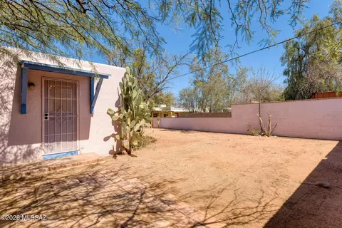 Exterior - 2936 Edison St, Tucson, AZ 85716 photo 3 of 10