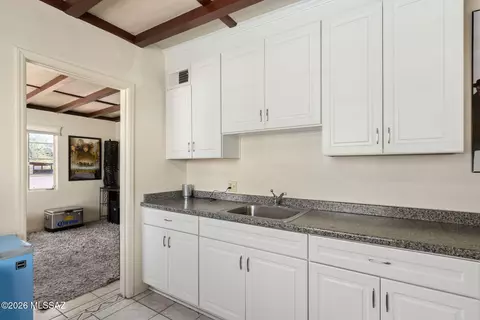 Kitchen - 2936 Edison St, Tucson, AZ 85716 photo 5 of 6