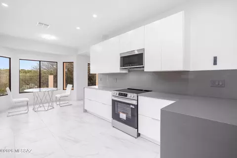 12461 N Granville Canyon Way, Oro Valley, AZ 85755