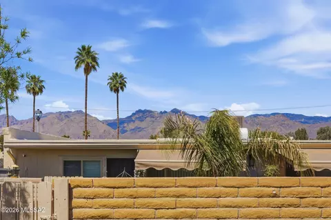 1002 N Caribe Ave, Tucson, AZ 85710
