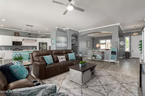 Living - 14175 E Lazy Jake Ln, Vail, AZ 85641 photo 2 of 2