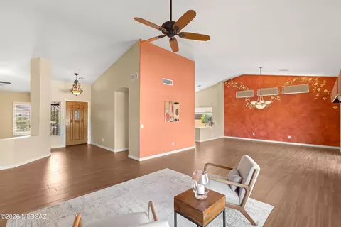 Living - 63178 E Brooke Pk Dr, Saddlebrooke, AZ 85739 photo 4 of 4