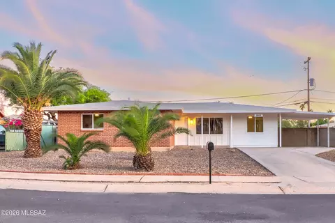 2017 S Avenida Planeta, Tucson, AZ 85710