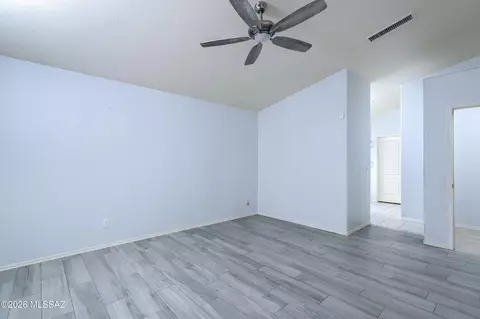 Living - 10172 E Gray Hawk Dr, Tucson, AZ 85730 photo 8 of 8