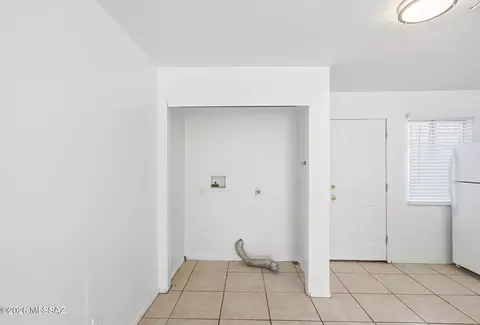 Other - 1044 E 27th St, Tucson, AZ 85713 photo 2 of 6