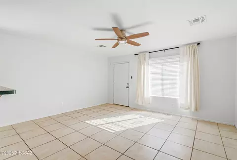 Living - 1044 E 27th St, Tucson, AZ 85713 photo 2 of 3
