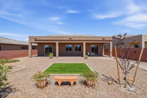 12736 E Prairie Aster Ln, Tucson, AZ 85747