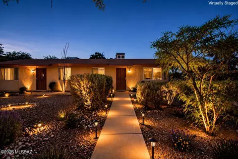 2823 N Flanwill Blvd, Tucson, AZ 85716