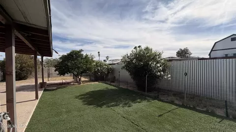 Exterior - 3371 W Eunice St, Tucson, AZ 85741 photo 3 of 5