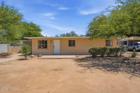 933 S Fordham Dr, Tucson, AZ 85710