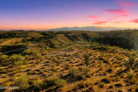 13725 N San Pedro River Rd, Redington, AZ 85602