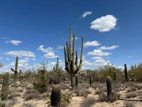 5120 W Lambert Ln, Tucson, AZ 85742