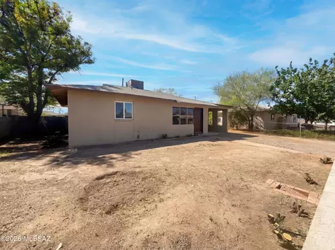 1942 E Fayette Vis, Tucson, AZ 85713