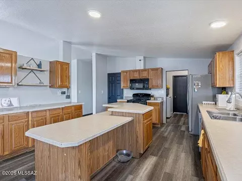 13643 E Bright Sky Loop, Vail, AZ 85641 photo 10