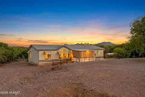 4851 W Arivaca Rd, Amado, AZ 85645